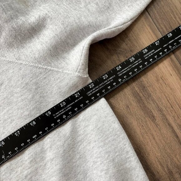 Vintage Andrews Crewneck Sweatshirt – Classic Style - Picture 7 of 8